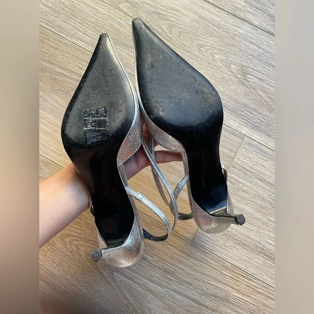H&M Pointed Slingback Silver Kitten Heels - Picture 7 of 11